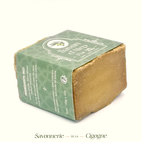 Savon d'Alep pur à l'huile d'olive de 120g, savon naturel de la Savonnerie de la Cigogne, solide et hydratant.